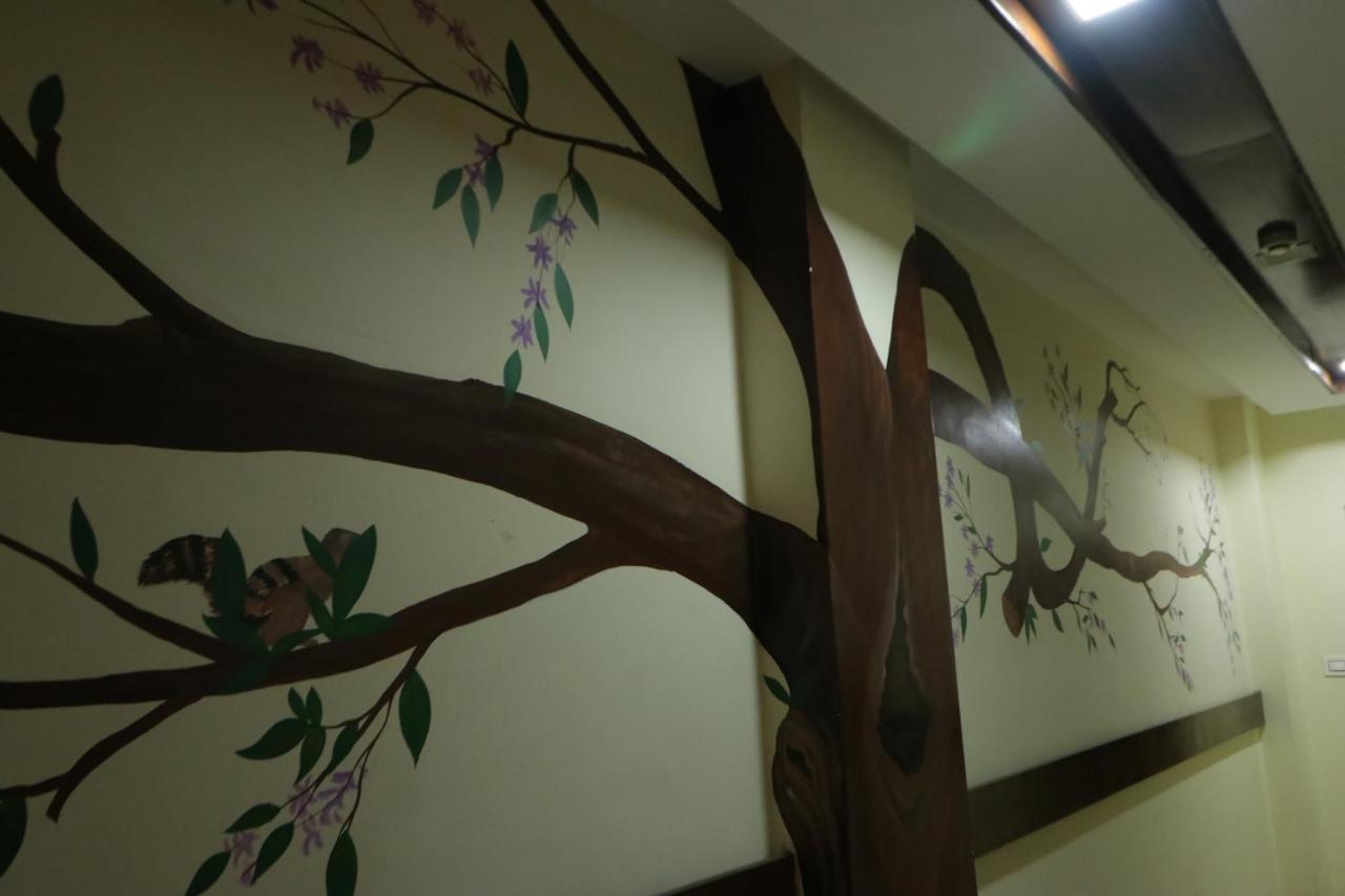 Hotel Eurasia Mohali International Airport Zirakpur Экстерьер фото