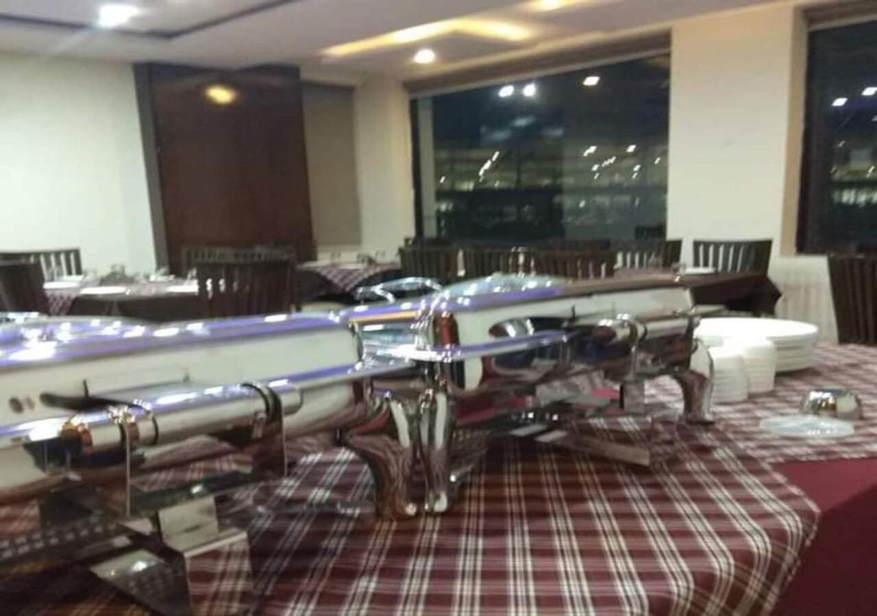 Hotel Eurasia Mohali International Airport Zirakpur Экстерьер фото